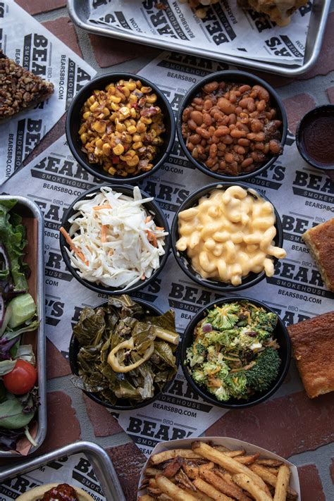 Bear's Smokehouse BBQ