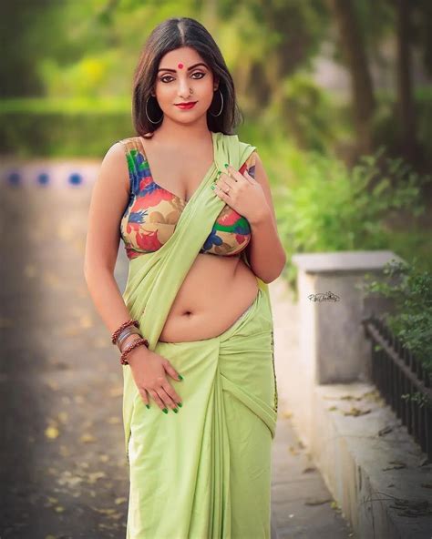 Bengali Bubbly Beauty Rupsa Saha Chubby Navel Exposed In Saree The