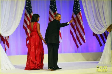 Photo President Barack Obama Michelle Inaugural Ball Dance Video 08