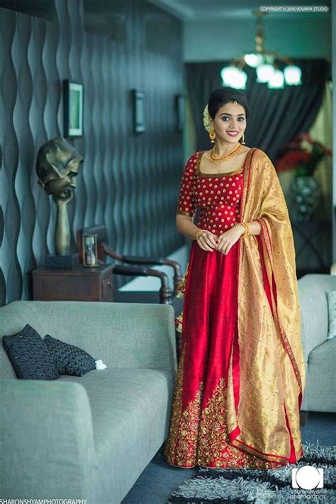 Shopzters Kerala Engagement Dress Bride Reception Dresses Gown