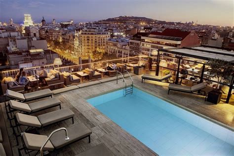 Blog The Best Rooftop Bars In Barcelona Otosection