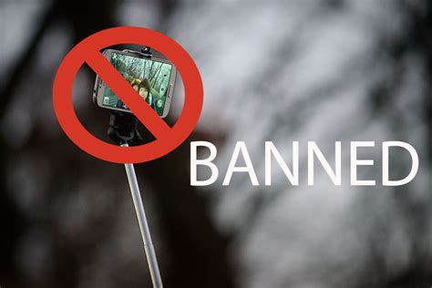 Selfie sticks banned from Smithsonian museums | wusa9.com
