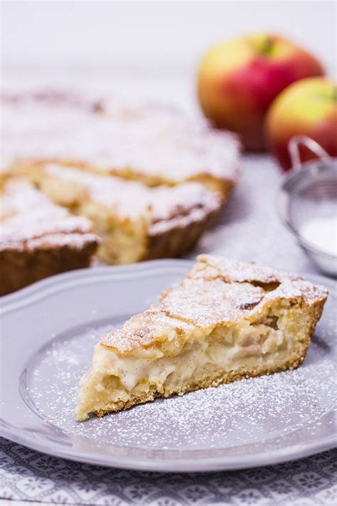 Apfelkuchen rezepte in seinen unzähligen varianten zählen sicherlich zu den beliebtesten hier haben wir für sie die besten und bekanntesten apfelkuchen rezepte zusammengestellt. Apfelkuchen mit Mandel-Marzipan-Decke - Rezept (mit ...