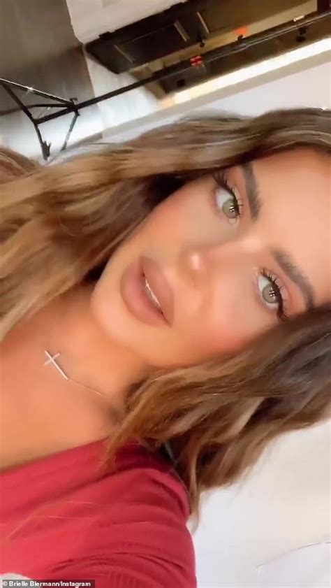 Brielle Biermann Shows Off Her Plump Pout And Glamorous Makeup In