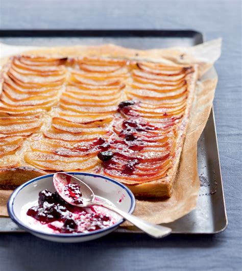 La tarte aux pommes ingredients: Recette tarte aux pommes, confiture de cassis - Marie Claire