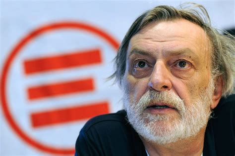 Leggi le più belle frasi di gino strada. Frasi di Gino Strada