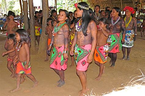 Panama Chagres Park Embera Puru Indians In De Overdekt Flickr