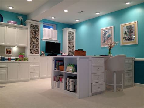 See more ideas about scrapbook room, dream craft room, craft room office. Pin by CalClosetsPhila on Decor ideas | Craft room ...