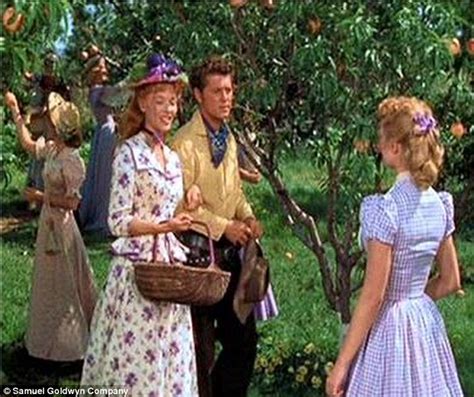 Barbara Lawrence Star Of Oklahoma Dies At The Age Of 83 Daily Mail