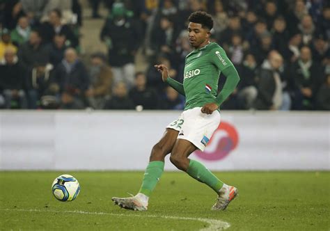 Seko mohamed fofana (born 7 may 1995) is an ivorian professional footballer who plays as a midfielder for ligue 1 club rc lens. Report: St Etienne want £27m for Leicester, Arsenal and ...