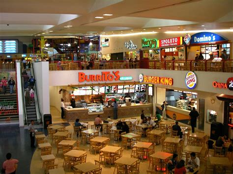 Plaza Satélite Food Court 3 Dennis Flickr