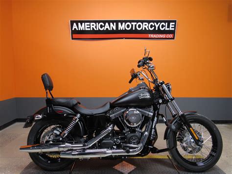 Harley davidson dyna street bob license plate holder side + lighting. 2016 Harley-Davidson Dyna Street Bob | American Motorcycle ...