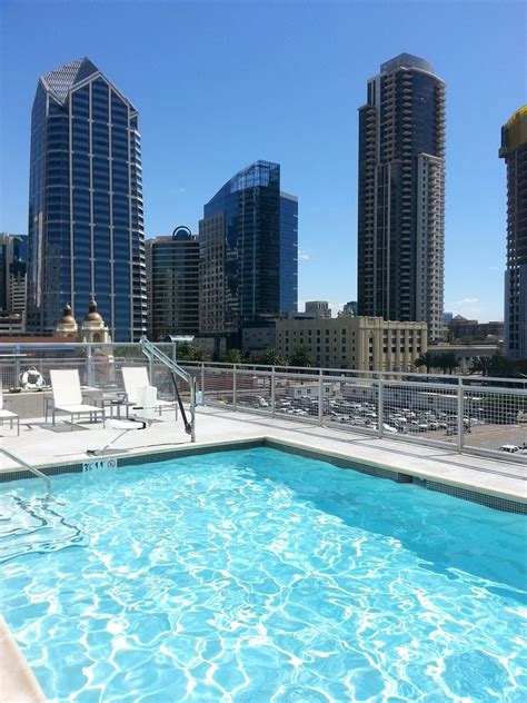Springhill Suites San Diego Downtownbayfront Pool Pictures And Reviews
