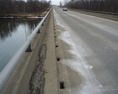 Study: Urban streams contaminated by road salt -- Earth Changes -- Sott.net