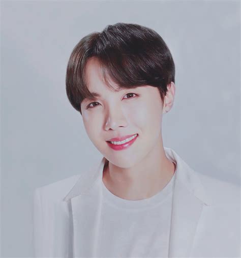 Here are some helpful navigation tips and features. Nuna Kookie: BTS [MAP OF THE SOUL Tour Official Merch ...