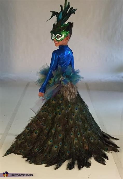 Diy Peacock Girls Costume Creative Diy Ideas