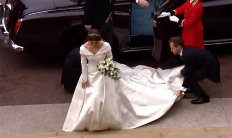 Princess eugenie arrived at st. Royal wedding LIVE: Princess Eugenie and Jack Brooksbank ...