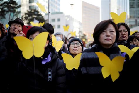 Skoreans March With Coffin In Comfort Women Protest At Japan Embassy Tvts