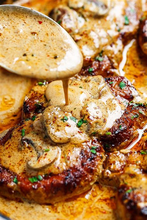 Slice mushrooms cook until lightly brown. Garlic Pork Chops in Creamy Mushroom Sauce | Pork recipes ...