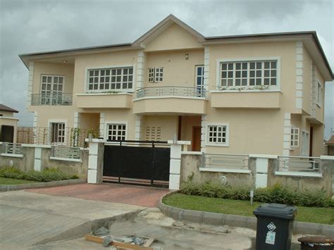 11 ibiyinka olorunnibe close v/i 7740769. Mansions In Nigeria - Modern House