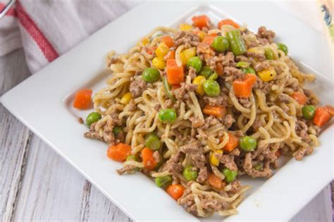 This miso ramen recipe is from the japanese restaurant bone daddies. Quick and Easy Hamburger Ramen Skillet Supper - Foodgasm ...