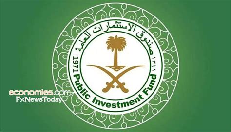 رانيا محمود نشار خبيرة مصرفية سعودية، وهي الرئيس التنفيذي لمجموعة سامبا المالية منذ 19 فبراير 2017 وحتى استقالتها في 21 ديسمبر 2020، لتكون أول سعودية ترأس قطاعًا بنكيًّا في المملكة العربية السعودية، اختيرت ضمن قائمة فوربس لأكثر النساء تأثيرا في العالم. تعيين رانيا النشار مستشاراً لمحافظ صندوق الاستثمارات ...