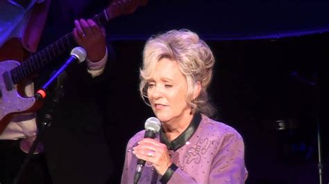 Jun 01, 2020 · he asked connie, who was 17 years older, to marry him, and since 1997, they have been inseparable. Connie Smith & The Sundowners with Marty Stuart - I Don't ...