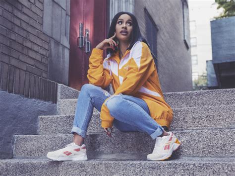 Diese und viele andere produkte sind heute im reebok online shop unter reebok.de erhältlich! Cardi B Takes On The Iconic 90s In New Reebok Campaign ...