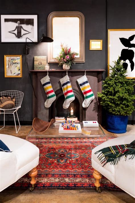 Habitually Chic The Maryn Holiday Pop Up Shop