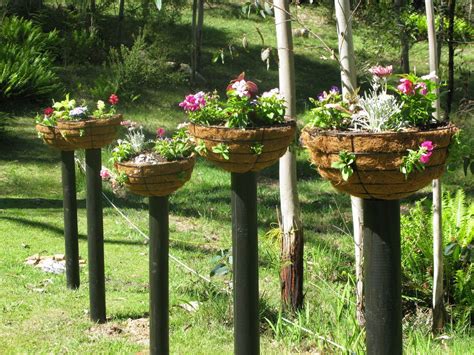 How To Mount Flower Baskets Onto Wooden Posts Plants For Hanging