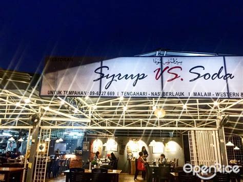 Satu tempat makan malam best di kuala terengganu yang meriah & siap ada 'live band' untuk setiap jumaat sebagai hiburan pengunjung ketika bersantapan. Blog Shaklieya: Cadangan Tempat Makan Best Di Kuala ...