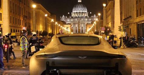 Rome James Bond Spectre Tour By Minivan Getyourguide