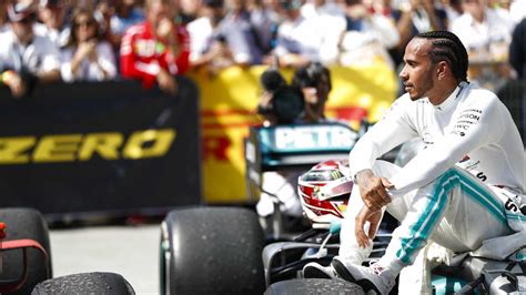 Katso hamilton helposti netissä vaikka heti. Mercedes legt uit waarom Hamilton haast niet kon starten ...