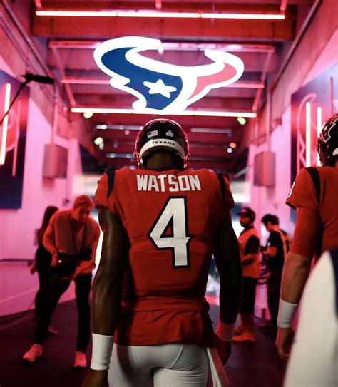 Find the perfect deshaun watson texans stock photos and editorial news pictures from getty images. Pin by Adalberto Franco, on Houston Texans | Houston ...