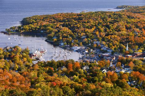 15 Best Small Towns In New England Ideas For New England Vacations