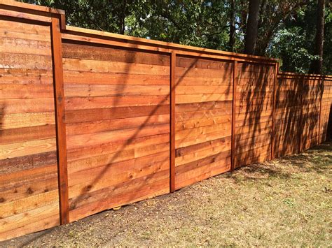 20 Horizontal Privacy Fence Designs References