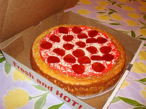 Birthday Cake That Looks Like Pizza Pizza Birthday Cake Pizza Cake Cake