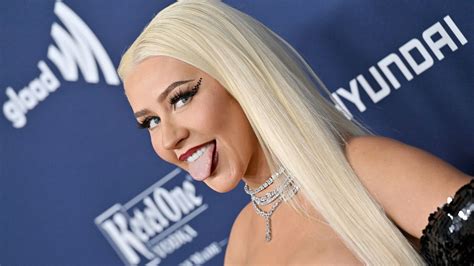 Christina Aguilera Rocks Slinky Look But Fans Are Distracted By Bizarre Nails Hello