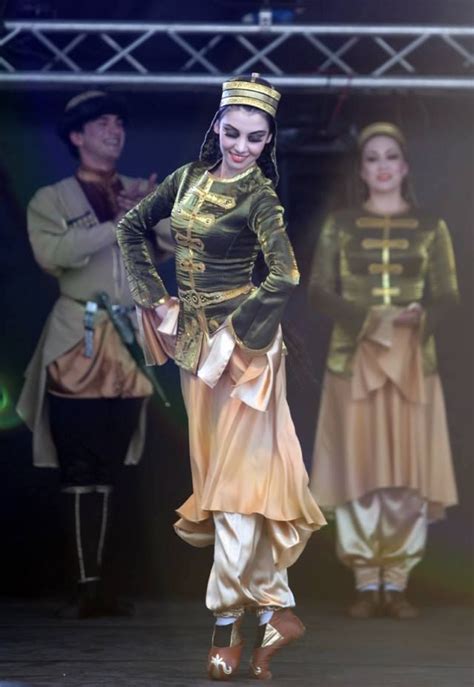 Circassian Dancers Çerkes Dansçılar Cultural Dance Chechnya Medieval