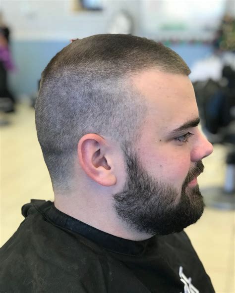 It's so stylish and perfect for a princess, a night out, a romantic date. 41 Short Hairstyles for Men Trending in 2020