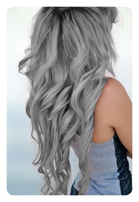 Is grey hair still in style 2020. 104 Long And Short Grey Hairstyles 2020 - Style Easily