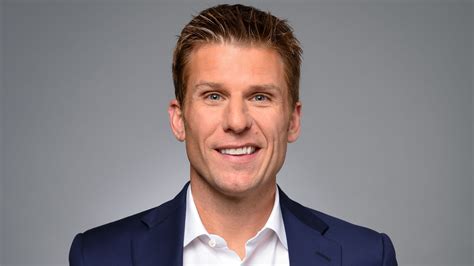 Jamie Mcmurray Joins Fox Sports As Nascar Analyst For 2019 Season Fox Sports Press Pass