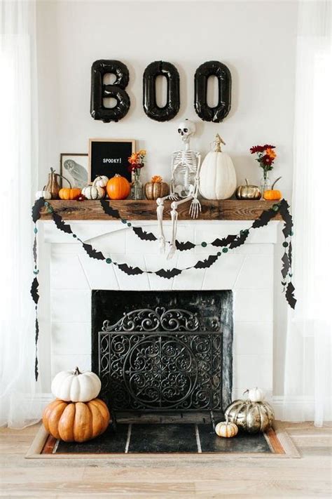 25 Cool Halloween Living Room Decor Ideas Digsdigs