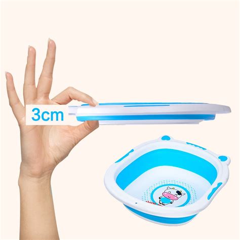 There are many different types of bathtubs that are made especially for babies. Baby Bath Tub Bathtub Foldable Plastic Large Infant ...