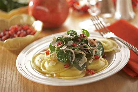Cheese Ravioli With Spinach And Pecorino Easy Home Meals