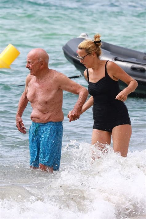 jerry hall and rupert murdoch pictured on romantic holiday metro news