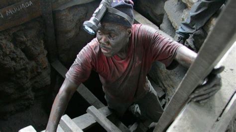 Miners Survive 41 Days Trapped Underground Youtube