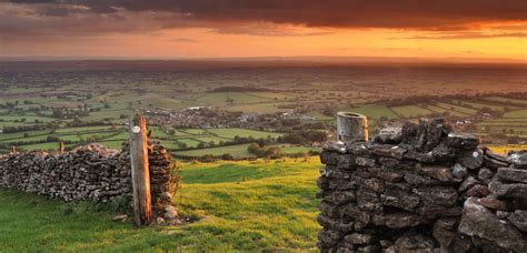 Tons of awesome acid trip wallpapers to download for free. Day Trip Ideas for a Holiday in Somerset - A Travellers ...