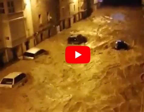 Meteo Cronaca Diretta Video Spagna Terribile Alluvione Auto