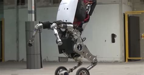 Video Of The Week Boston Dynamics Rolls Out New Robot